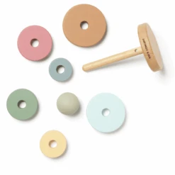 Kids Concept Stapelringen Edvin 8 Kids Concept Stapelringen Edvin -Kinderspeelgoed kids concept stapelringen edvin a367707 3