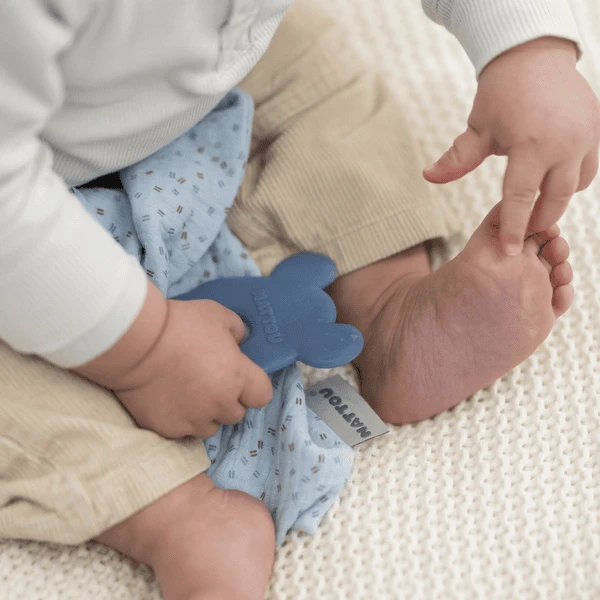 Nattou Bijtring + Knuffeldoekje Blauw 2 Nattou Bijtring + Knuffeldoekje Blauw - Afbeelding 2