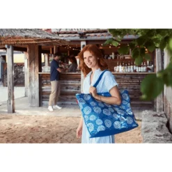 Reisenthel ® Shopper XL Batik Sterk Blauw -Kinderspeelgoed reisenthel shopper xl batik sterk blauw a317984 2