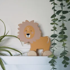 Tryco Houten Trekspeelgoed - Leeuw 8 Tryco Houten Trekspeelgoed - Leeuw -Kinderspeelgoed tryco houten trekspeelgoed leeuw a393302 3